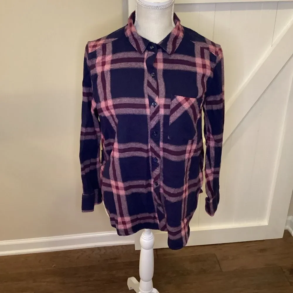 EUC ladies woolrich plaid flannel‎